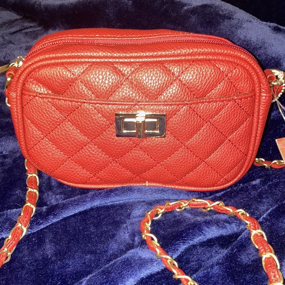 Small red shoulder bag with chain strap - Picture 1 of 5